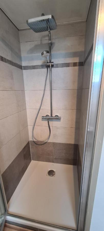 הוילה Rance Meubles De Vacances Gite 3 Cles - Les Fres, 4 A 6 Personnes Avec Une Borne Electrique Recharge Voiture Publique Accessible Sur Le Parking מראה חיצוני תמונה